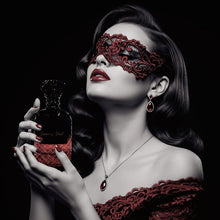 Load image into Gallery viewer, Siren's Veil Extrait De Parfum by Tomavicci Sample